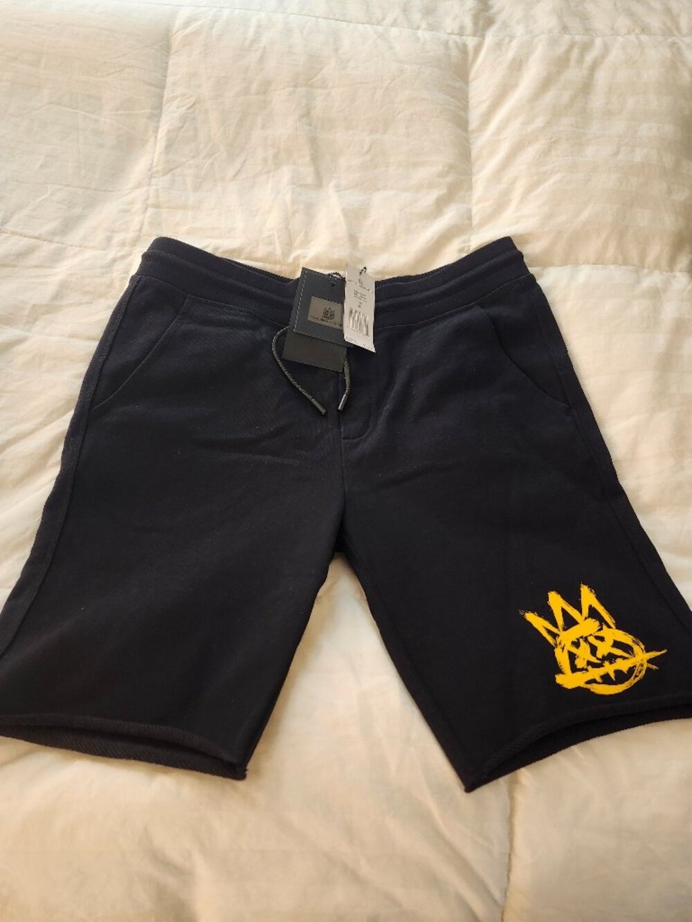 Cult of Indivuduality XL black sweatshorts